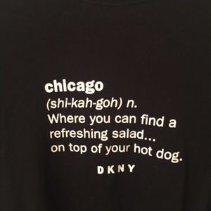 DKNY Chicago hot dog black t shirt XS